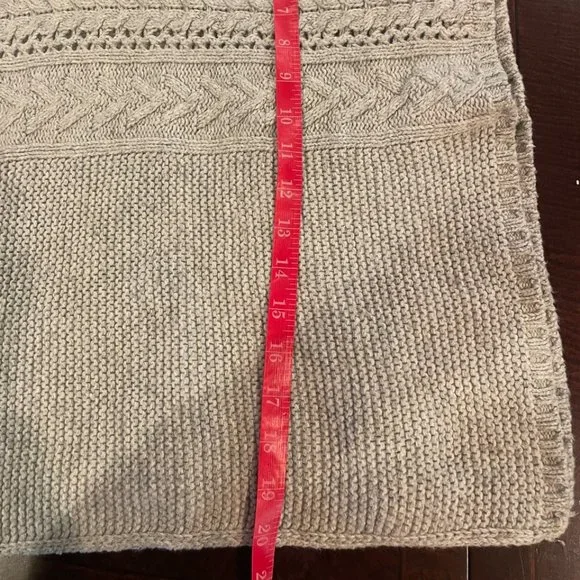 GAP Fur-Trim Hoodie Poncho Sweater size M in Heather Gray - Picture 9 of 9